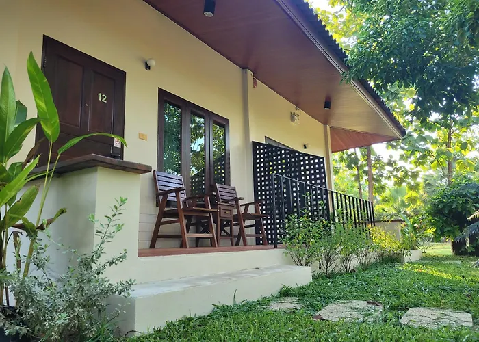 Cozy By Chanita สวนผึ้ง