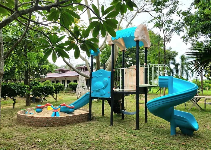 Resort Cozy By Chanita *